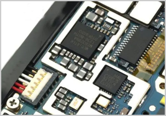 PCB設計如何避免連錫？實用技巧與預防方案